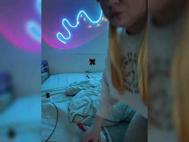 Luna_Lu webcam