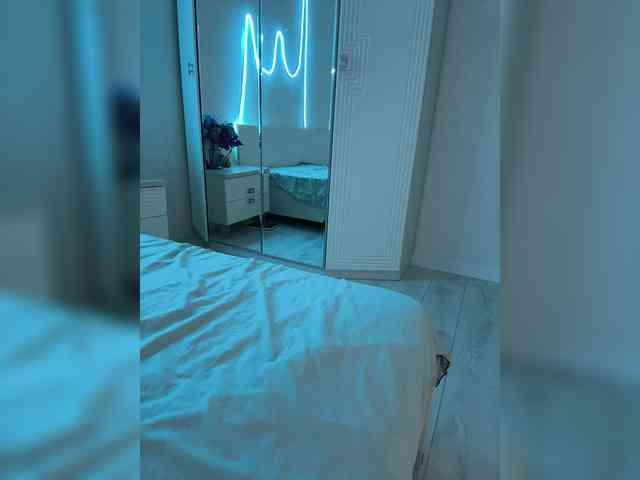 LunaLu13 webcam