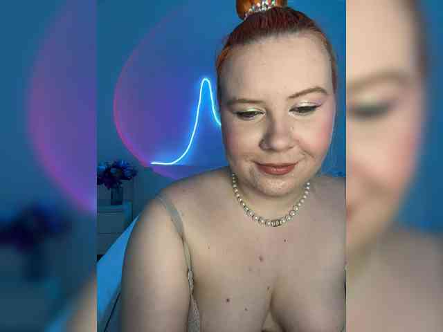 LunaLu13 webcam
