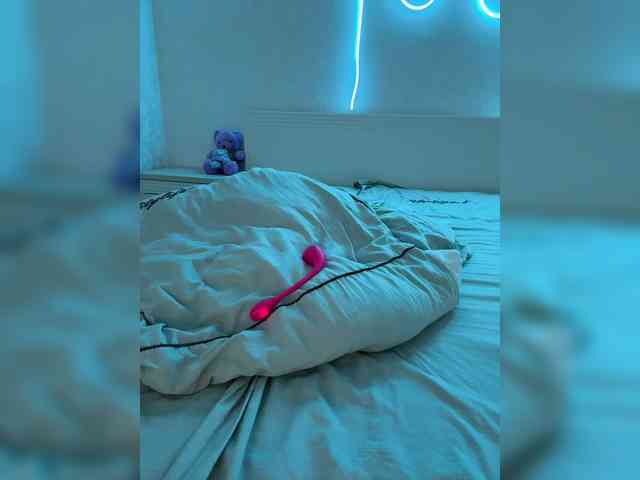 LunaLu13 webcam