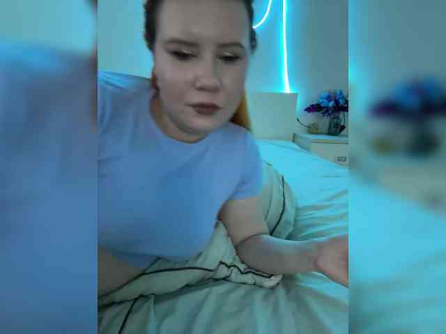 LunaLu13 webcam