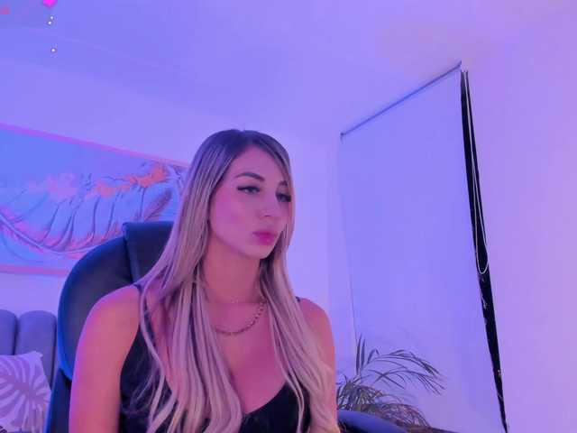  ZoePresley1 chat room