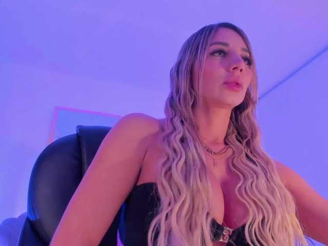  ZoePresley1 chat room