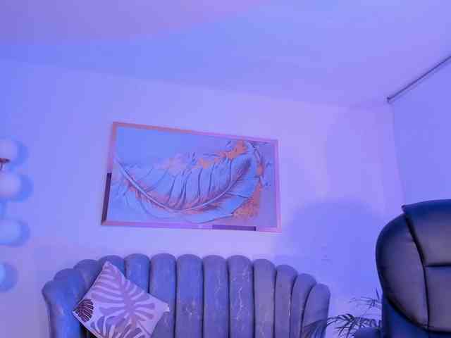 ZoePresley1 webcam