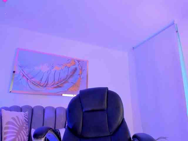 ZoePresley1 webcam