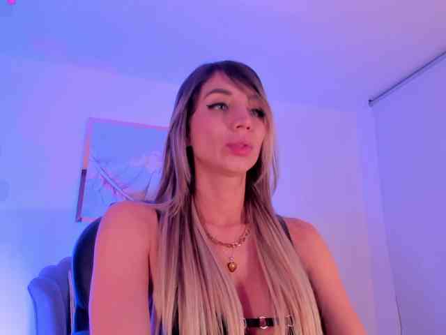 ZoePresley1 webcam