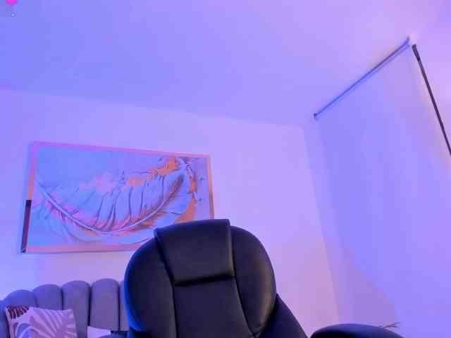 ZoePresley1 webcam