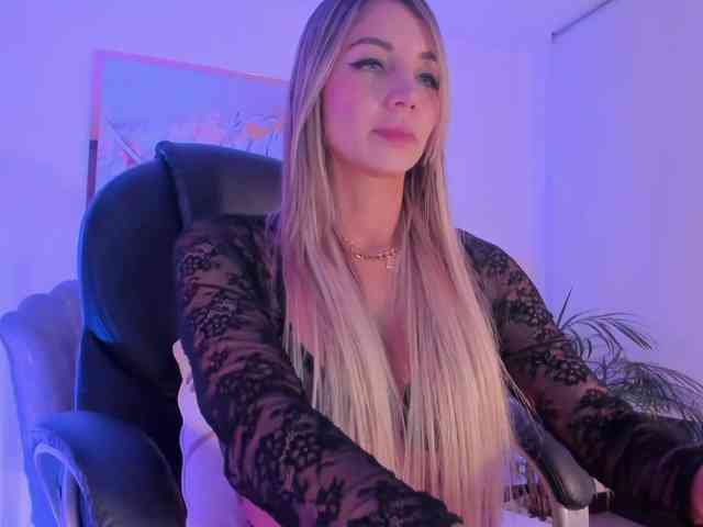 ZoePresley1 webcam
