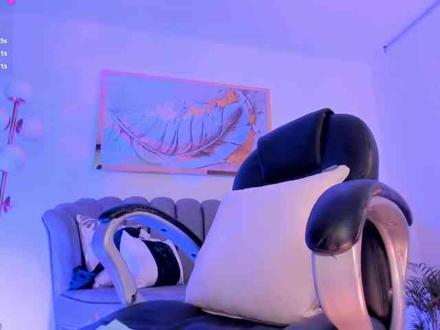 ZoePresley1 ZoePresley1