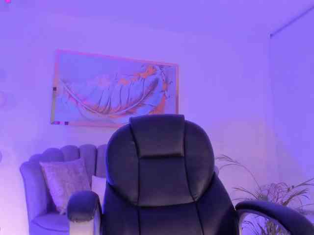 ZoePresley1 webcam