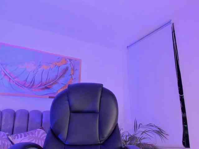 ZoePresley1 webcam