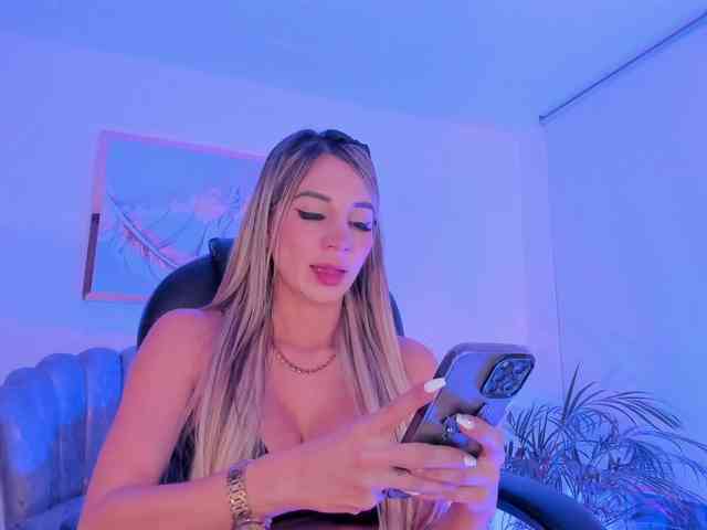 ZoePresley1 webcam