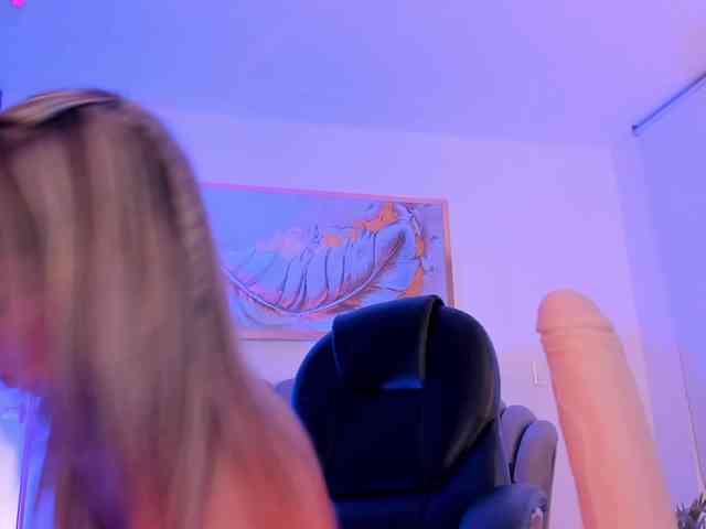 ZoePresley1 webcam