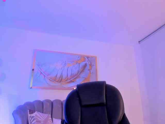 ZoePresley1 webcam