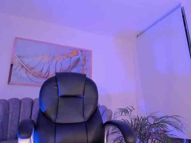 ZoePresley1 webcam