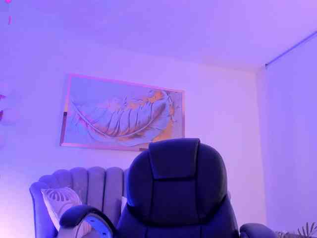 ZoePresley1 ZoePresley1