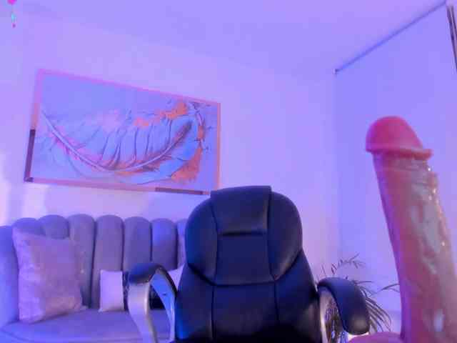 ZoePresley1 webcam