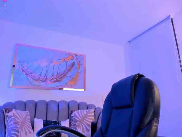 ZoePresley1 webcam