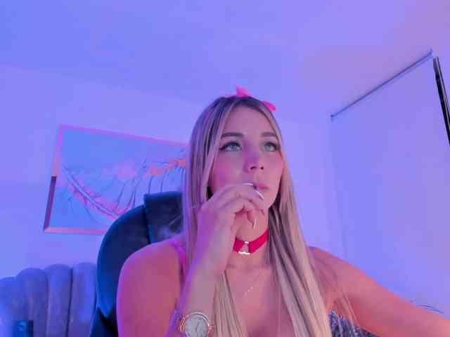 ZoePresley1 webcam