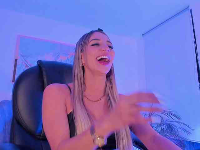 ZoePresley1 webcam