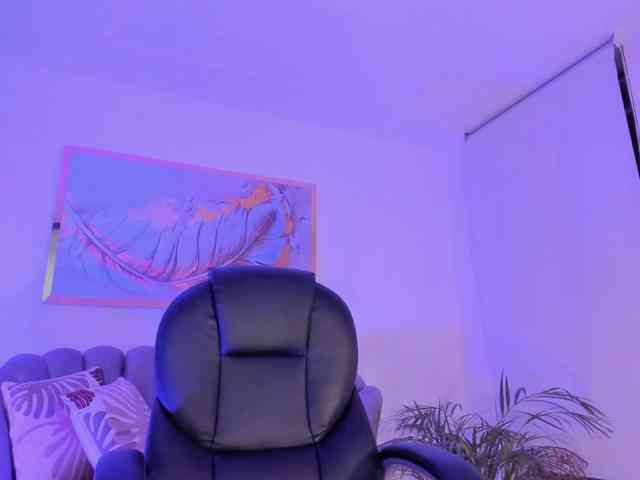ZoePresley1 webcam