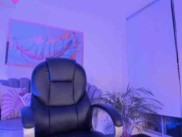 ZoePresley1 webcam