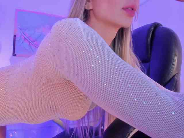 ZoePresley1 webcam