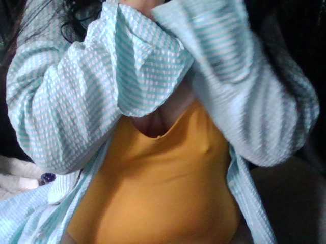 HotSqrt4u's BongaCams show and profile