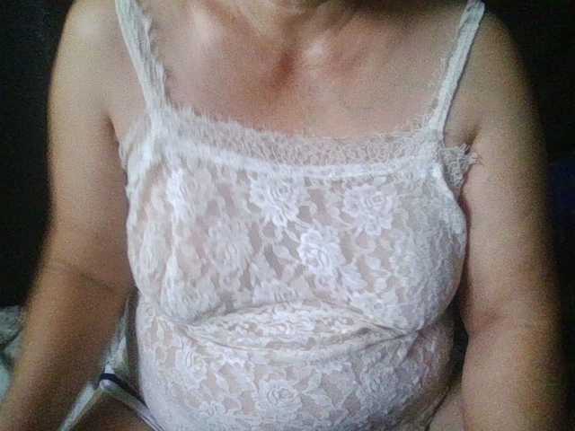 HotSqrt4u webcam bongacams model stream image