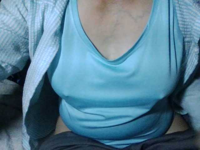 HotSqrt4u's BongaCams show and profile