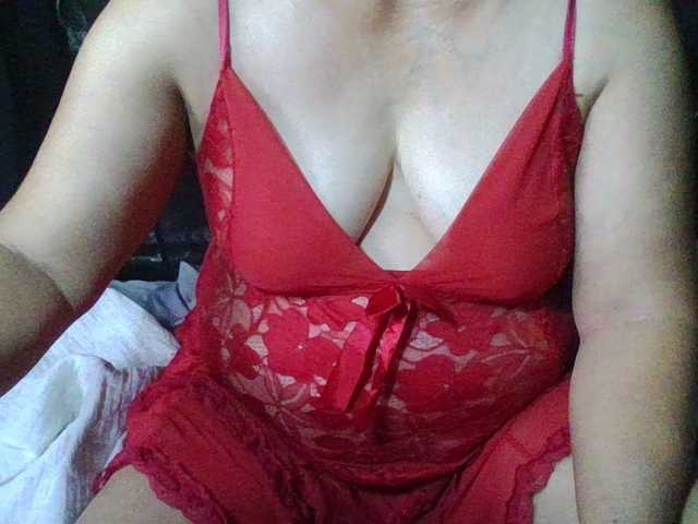 HotSqrt4u's BongaCams show and profile