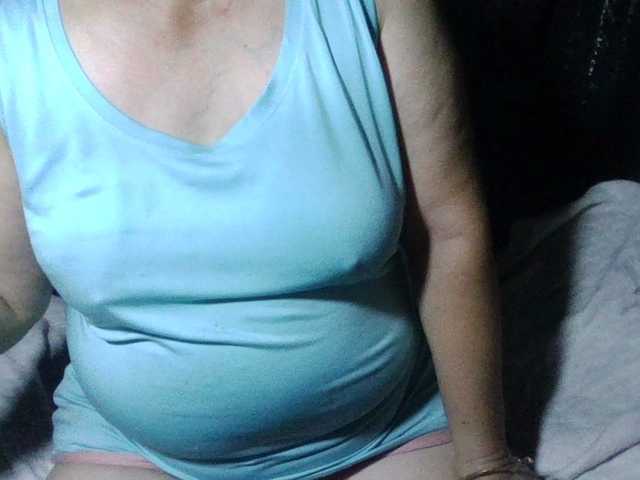 HotSqrt4u's BongaCams show and profile