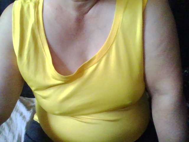 HotSqrt4u's BongaCams show and profile