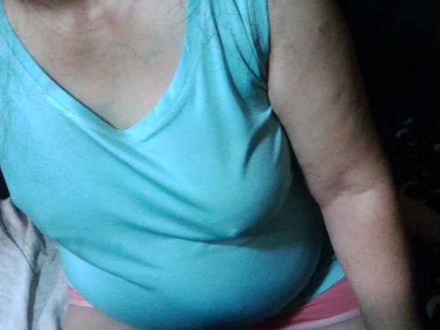 HotSqrt4u's BongaCams show and profile