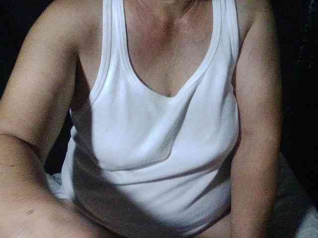 HotSqrt4u webcam
