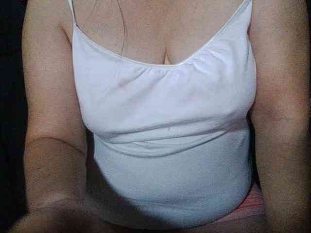 HotSqrt4u webcam