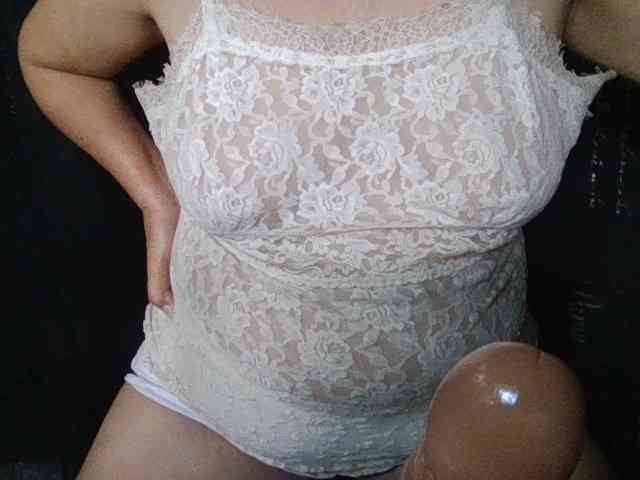 HotSqrt4u webcam