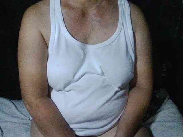 HotSqrt4u webcam