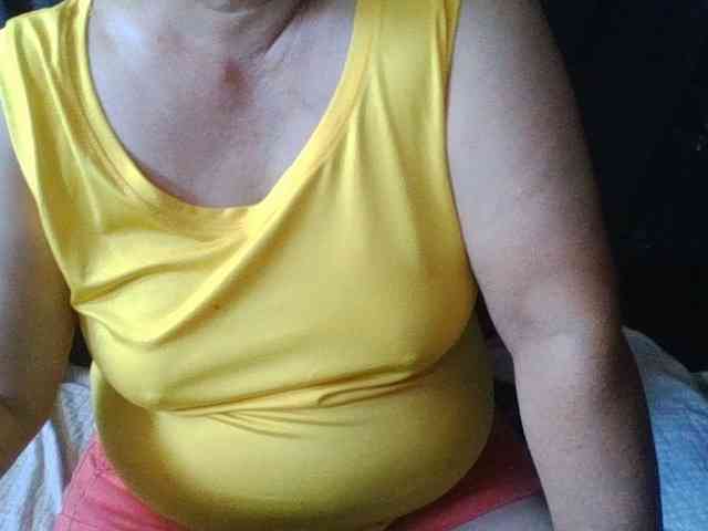 HotSqrt4u webcam