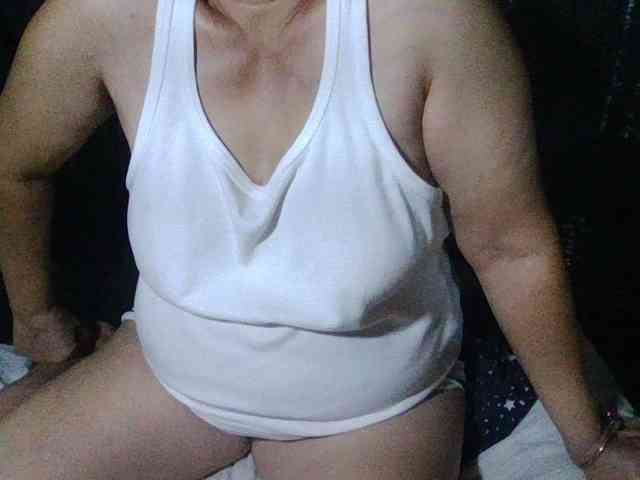 HotSqrt4u webcam