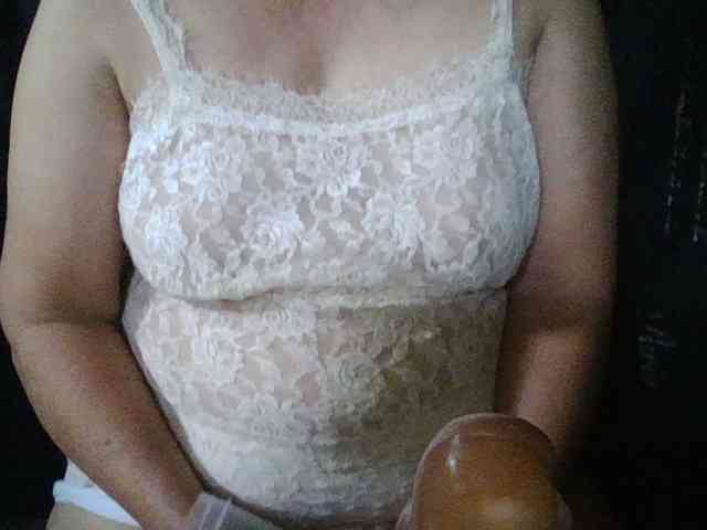 HotSqrt4u webcam