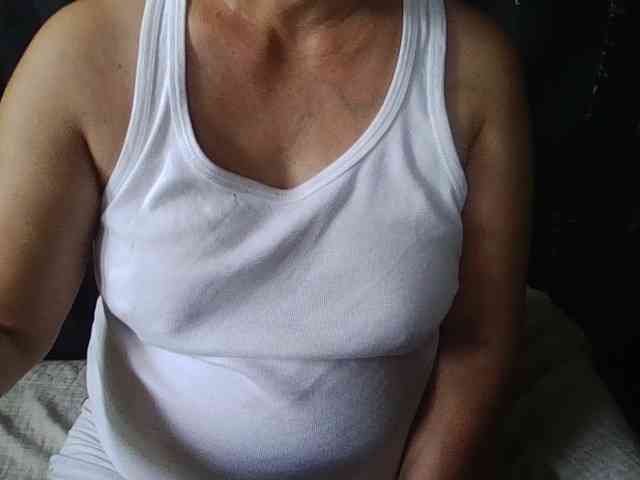 HotSqrt4u webcam