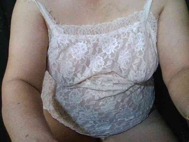 HotSqrt4u webcam