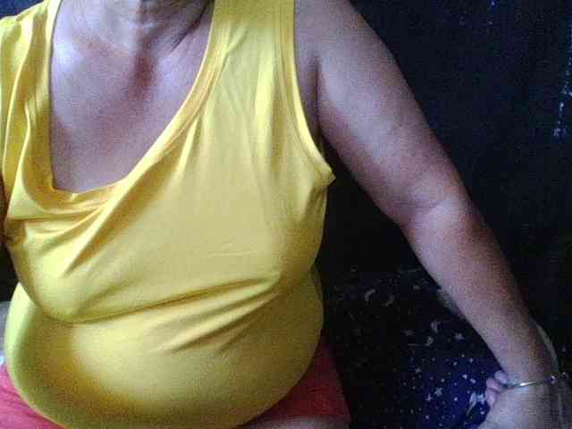 HotSqrt4u webcam