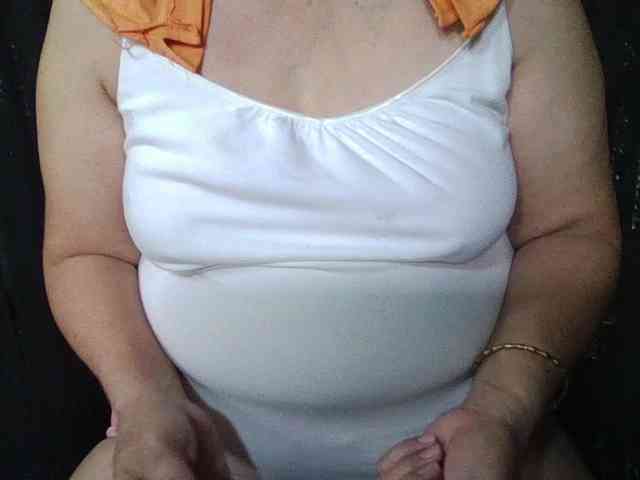 HotSqrt4u webcam