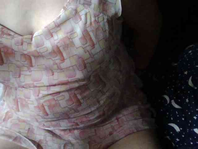 HotSqrt4u Live Webcam on BongaCams