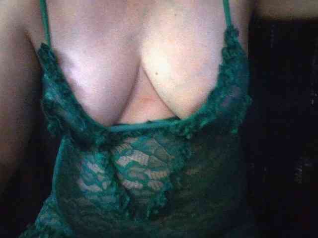 HotSqrt4u webcam