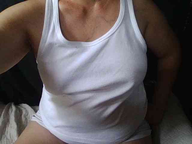 HotSqrt4u webcam