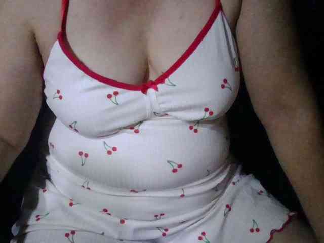 HotSqrt4u webcam