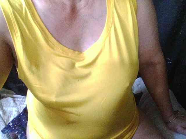 HotSqrt4u webcam